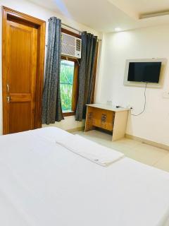 Hotel Sarla Residency - 1