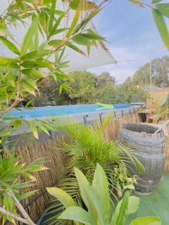 הקרוואן במושב - 1