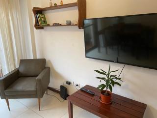 santiago del estero y Bolívar 6 personas acepto jóvenes con seña - Mar del Plata - 3