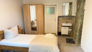 Hoa Xuan Pension - 1