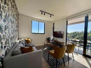 Urban Escape - Le Jardin Unit 301 - 5