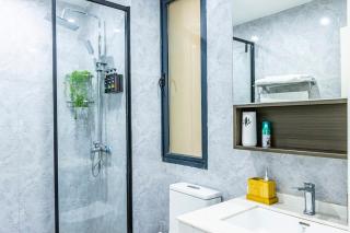 Spacious 1BR Apartment in Kilimani, Walk to Yaya Centre - 3