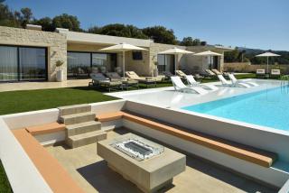 Elira Luxury Villa - With Private Pool - 6