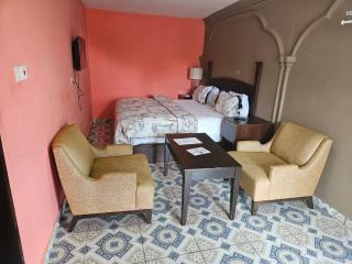 Elevation Lodge Imatt - Freetown - 9