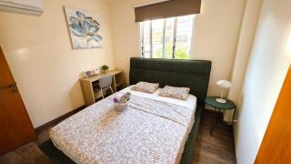 Sunny 2BR Getaway Steps from the Beach with Wi-Fi - 4