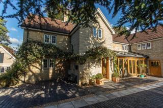 Redwood House - Free Parking - 0