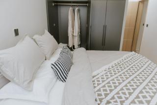 Apartment in Nairobi - Luxury Stay Near JKIA with Pool - 2