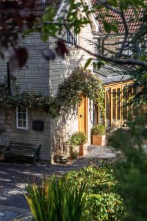 Redwood House - Free Parking - 8