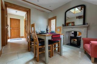 Redwood House - Free Parking - 6