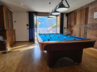 Appartamento con Biliardo Privato Patio e Parcheggio Aosta - 6