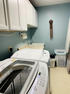 Lake Cabin with Hot-Tub and Deck in Pennsylvania - 7