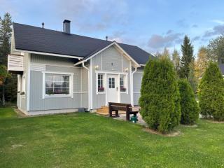 Polar Glow House - near Santa Claus Village - 8