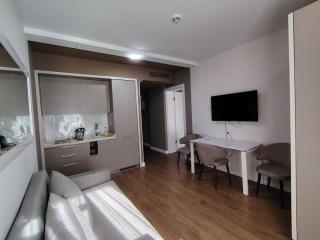 Infinity Tower apartments Batumi - Batumi - 6