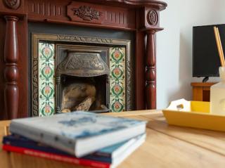 7 Guests - 6 Bedroom - Free Wi-Fi - NN15 - 5