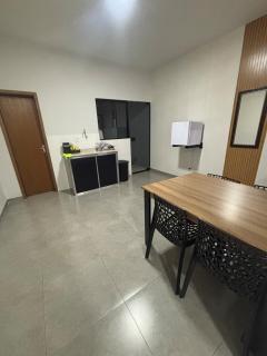 Apartamento no Centro de Bandeirantes Ar, TV Smart, Ar Condicionado e Frigobar - 6