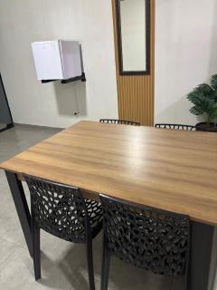 Apartamento no Centro de Bandeirantes Ar, TV Smart, Ar Condicionado e Frigobar - 4