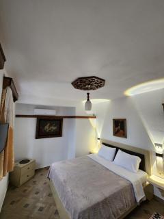 Denis GuestHouse 1930 - Gjirokastër - 7