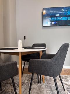 Skyresort- Kingsize Bed, Close To The Airport - 8