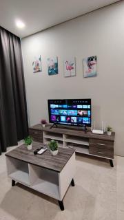 Sky Suites KLCC Glorious - 8