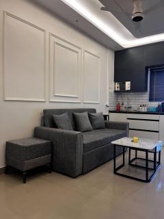 Pied-à-Terre 1BHK - 6