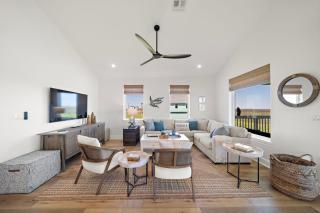 Pelican Perch - Galveston - 8