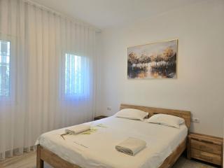 Sand & Sea Living - 4