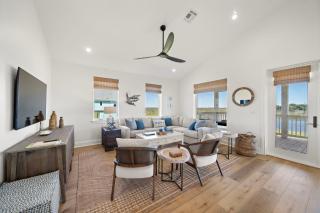 Pelican Perch - Galveston - 6