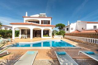 Spacious 4 bedroom villa, private pool, free air conditioning and wifi - 7