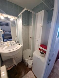 200 m village de Noël résidence calme parking studio 4 couchages vue mer magnifique - 3