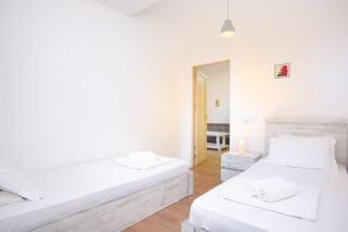 Comfortable 2 Bedroom,New Building near Seasons Park! - 5