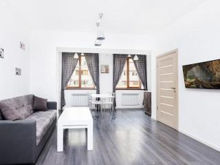 Comfortable 2 Bedroom,New Building near Seasons Park! - 0