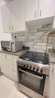 Amiqa Homes DIP 1 - 8