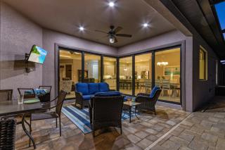 The Pink Flamingo Sanctuary - 8