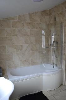 Open Mind Property Home with Garden & Free parking - 3