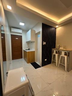 OYO 1181 Casa Leveria - 4