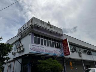 OYO 91242 Muar Golden Horse Hotel - 9