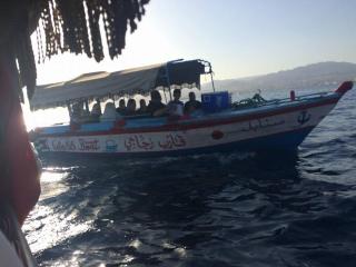 glass bottom boat snabl - 1