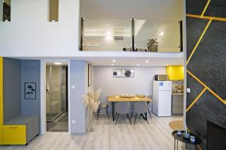 Majestic Central Loft with Two Bedroom by the Synagogue - 7