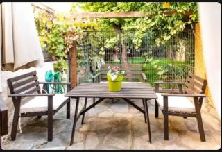 Detached Garden House - 9