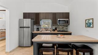 Casita 2 at Ceiba Tree Inn. Tranquility with Garden Views and Pergola with Ocean Overlook - Rincón - 4