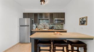 Casita 3 at Ceiba Tree Inn. Tranquility with Garden Views and Pergola with Ocean Overlook - 3