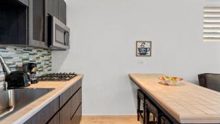 Casita 3 at Ceiba Tree Inn. Tranquility with Garden Views and Pergola with Ocean Overlook - 2