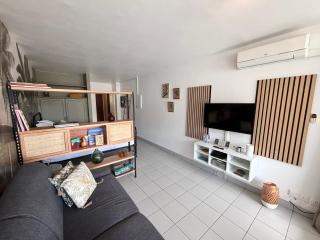 Mama Sera Studio cosy avec terrasse, à 2 min de la plage de Saint-Gilles - 8