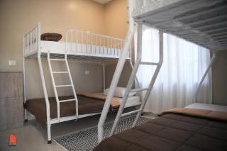 Downtuned Estrada - A Homestead Retreat - 7