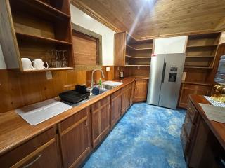 Howler Landing Vacation Rental - 2