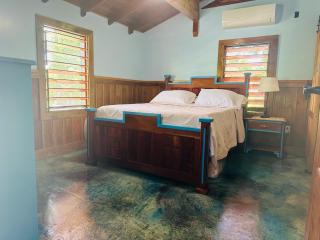 Howler Landing Vacation Rental - 8