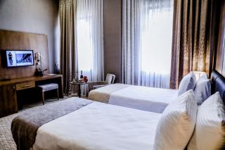 Adisson Palace Hotel - 6