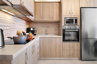 Goudis Suite Iro - 5