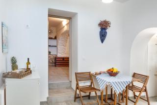 Olga's House kythnos D - 9