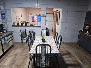 Casa com piscina completinha - 3